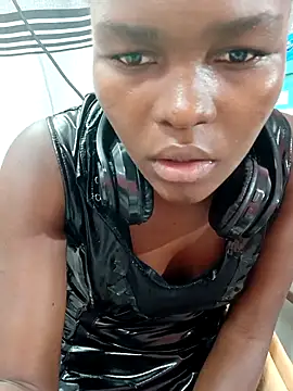 Snapshot of VirginPrincess06 chatting on December 22, 2025, 10:32 pm VirginPrincess06 online show from December 22, 2025, 10:32 pm