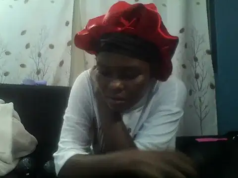 VirginPrincess06 online show from February 13, 2026, 11:27 pm