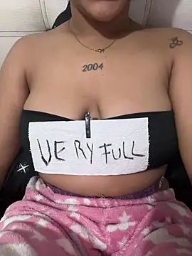 Snapshot of Brunette_Dirty_0limits chatting on February 14, 2026, 9:04 pm Brunette Dirty 0limits online show from February 14, 2026, 9:04 pm