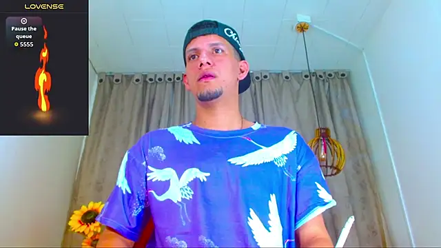 Sebastian Smith   online show from November 25, 2025, 11:21 am