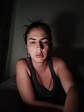 Monitaxhot online show from July 9, 2026, 2:34 am
