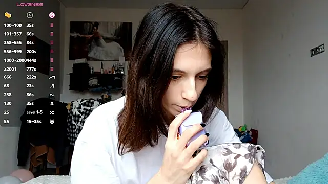 KennaElse online show from November 27, 2025, 7:09 am