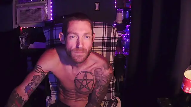 KingCole2390 online show from February 8, 2026, 3:48 am