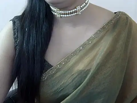 radhika nar online show from November 27, 2025, 4:57 am