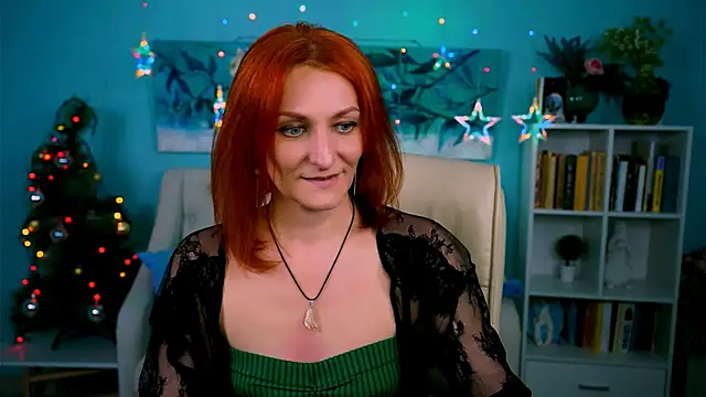 DianaTorrens online show from December 18, 2025, 9:47 am