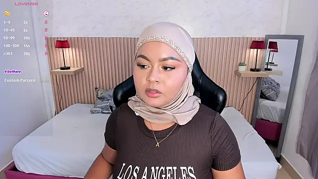 Snapshot of jasmyne_anbar chatting on February 5, 2026, 9:10 pm jasmyne anbar online show from February 5, 2026, 9:10 pm