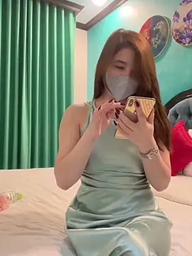 Queen-of-Love online show from March 24, 2026, 7:58 pm