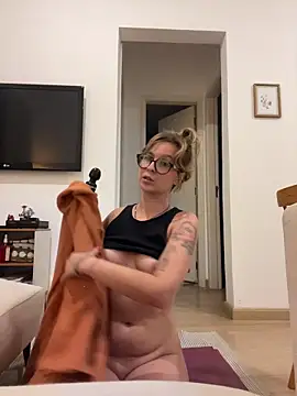 KnotBabe online show from March 2, 2026, 5:08 am