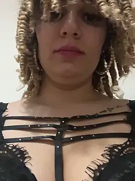 CrazyJessika online show from February 7, 2026, 5:10 pm