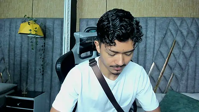 NicolaiKarav online show from March 19, 2026, 12:38 pm