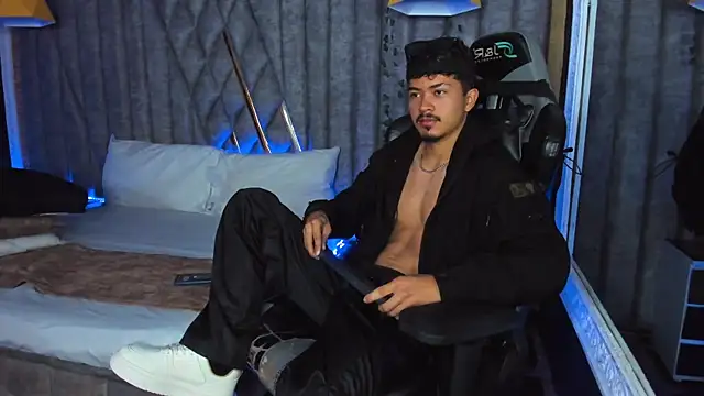 NicolaiKarav online show from February 20, 2026, 12:07 pm