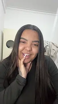 princezzc online show from December 14, 2025, 11:21 pm