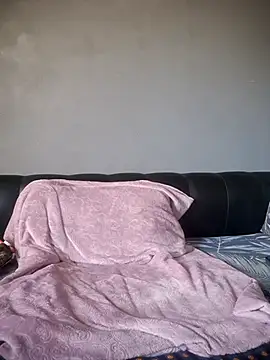 SexypuppyX online show from February 4, 2026, 1:50 pm