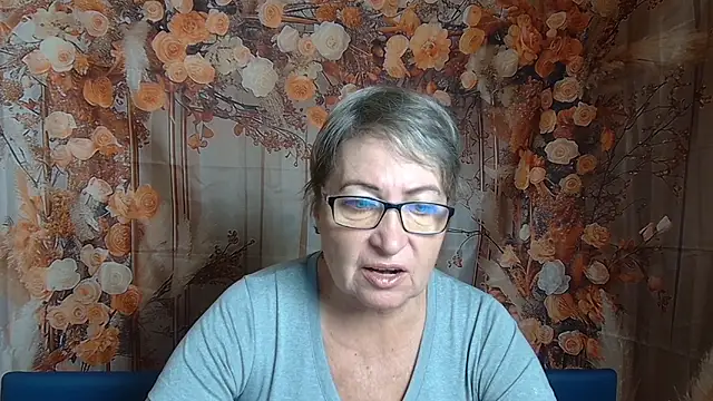 OlgaLuck online show from December 4, 2025, 6:34 am