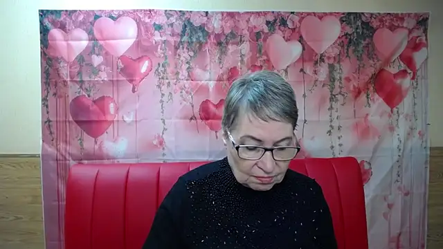 OlgaLuck online show from February 4, 2026, 6:30 am