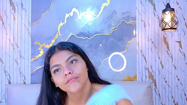 NIKIBUNNY online show from December 4, 2025, 1:21 pm