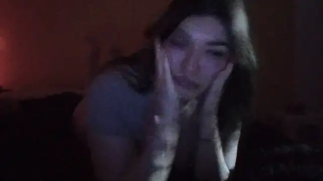 Snapshot of frutillitaaok_ chatting on August 6, 2026, 10:27 pm frutillitaaok online show from August 6, 2026, 10:27 pm
