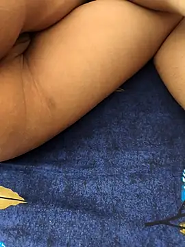 paro22 sex online show from December 17, 2025, 7:30 pm