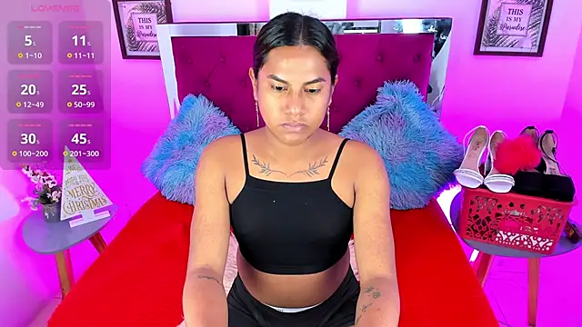 Samantha  F W online show from December 22, 2025, 3:45 pm