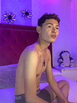 Snapshot of Milan_Rizo chatting on November 23, 2025, 8:19 pm Milan Rizo online show from November 23, 2025, 8:19 pm