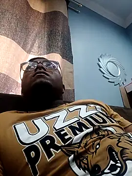 lovedbo online show from March 31, 2026, 5:53 am