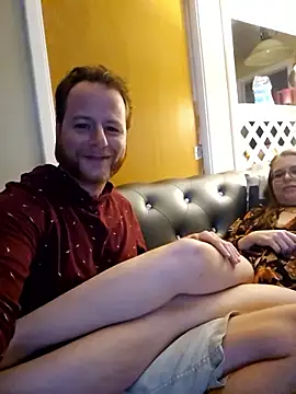 Snapshot of PinellasPlay chatting on January 8, 2026, 3:01 am PinellasPlay online show from January 8, 2026, 3:01 am