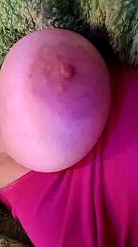 Snapshot of Sara69sexy chatting on December 1, 2025, 8:15 am Sara69sexy online show from December 1, 2025, 8:15 am