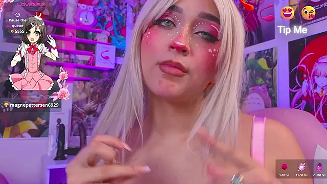 kitty niki online show from March 19, 2026, 11:05 pm