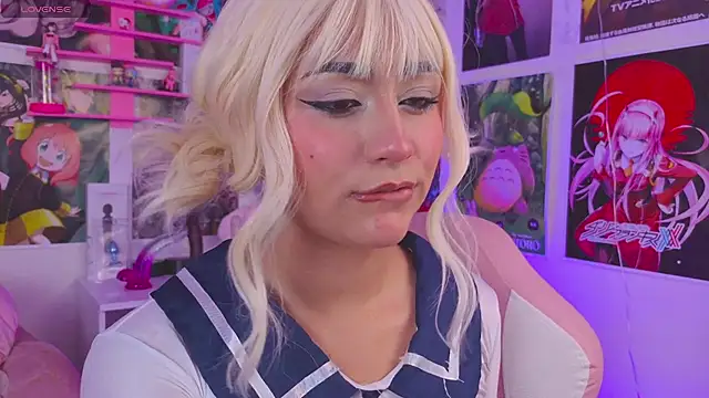 kitty niki online show from March 31, 2026, 10:45 pm