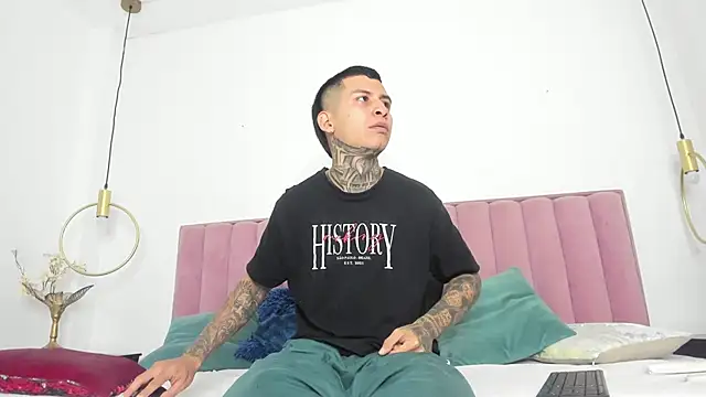 Andrew sanders68 online show from January 16, 2026, 7:51 pm