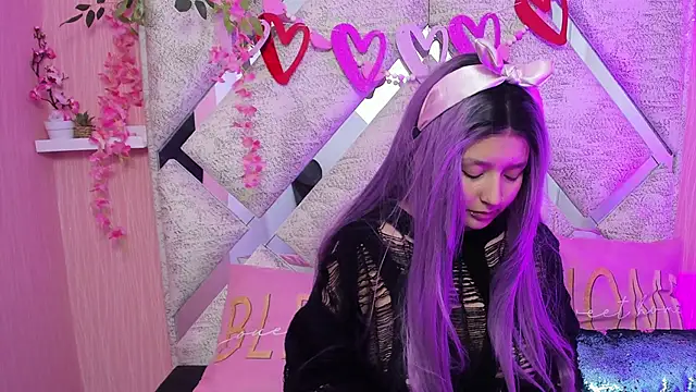 CandySwan online show from February 28, 2026, 11:43 am