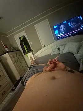 Snapshot of mr_girthyandsweetcheeks chatting on February 7, 2026, 9:28 am mr girthyandsweetcheeks online show from February 7, 2026, 9:28 am