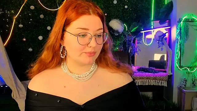 Snapshot of StaceyJensen chatting on February 17, 2026, 9:50 am StaceyJensen online show from February 17, 2026, 9:50 am