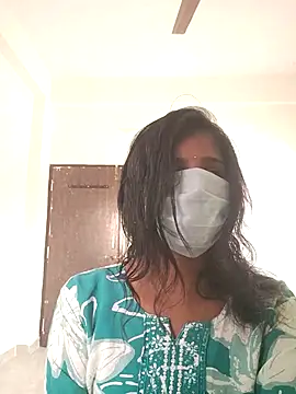 Snapshot of honeygirl6996 chatting on February 19, 2026, 5:26 am honeygirl6996 online show from February 19, 2026, 5:26 am