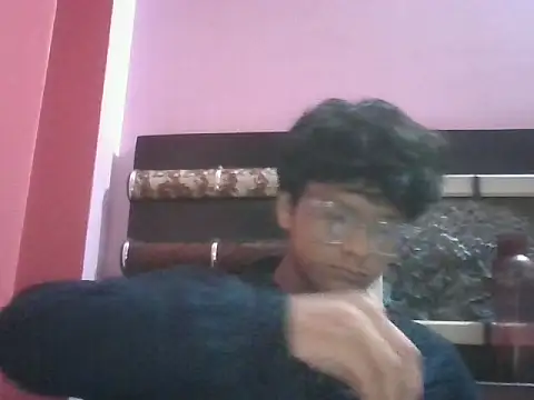 maskedman699 online show from November 27, 2025, 5:52 am