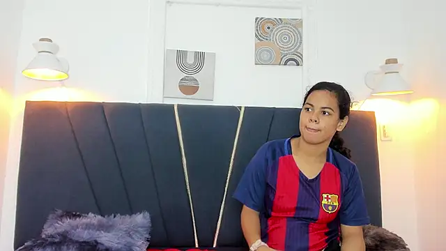 naomi x0 online show from February 17, 2026, 1:08 pm