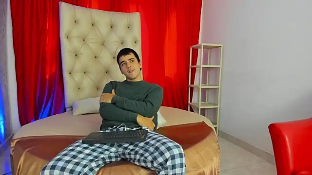 Snapshot of Dantee_Dark chatting on July 1, 2026, 7:36 pm Dantee Dark online show from July 1, 2026, 7:36 pm