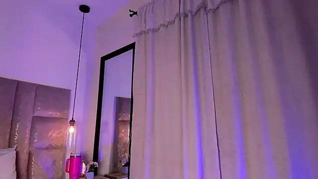 Ambar85 online show from February 8, 2026, 3:04 am