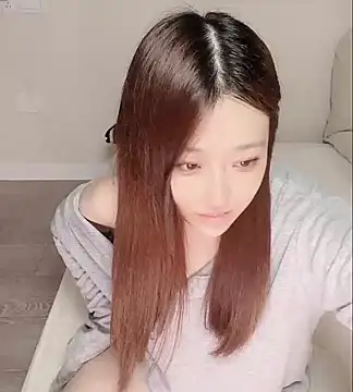 clara-cc online show from May 17, 2026, 4:29 pm