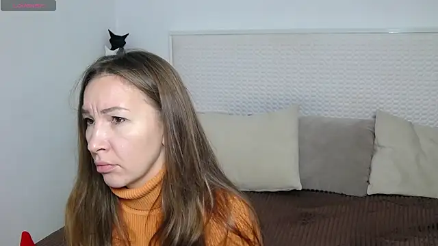 Snapshot of Brandy_Gem chatting on December 16, 2025, 8:07 am Brandy Gem online show from December 16, 2025, 8:07 am