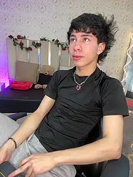 kaelwolf tay online show from March 31, 2026, 7:05 pm