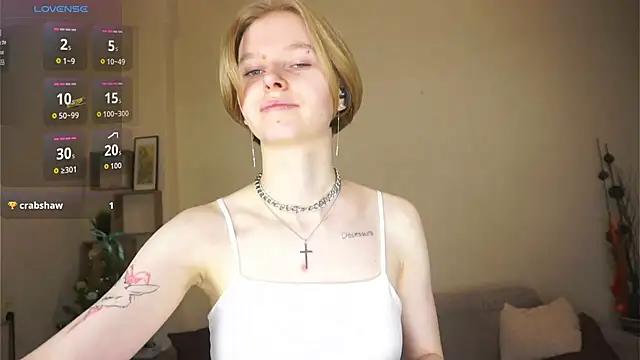 ToyaPletz online show from April 17, 2026, 7:06 pm