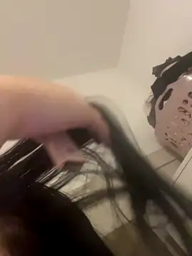 sluttybabex online show from November 24, 2025, 11:49 pm