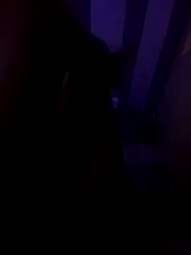 Snapshot of EweXZZ chatting on January 13, 2026, 5:11 am EweXZZ online show from January 13, 2026, 5:11 am