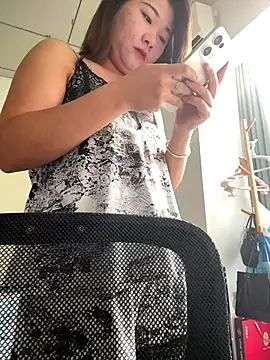 firemm-h online show from December 1, 2025, 4:57 am