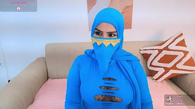 Mayraa arabelle online show from November 29, 2025, 4:07 pm