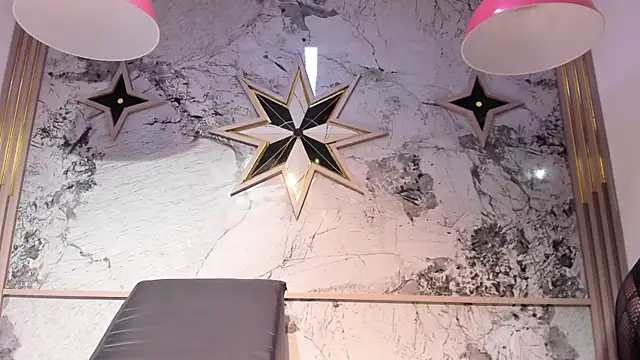 Snapshot of ZoeCollin chatting on February 12, 2026, 7:46 pm ZoeCollin online show from February 12, 2026, 7:46 pm