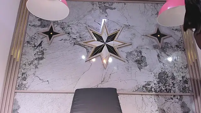 Snapshot of ZoeCollin chatting on February 14, 2026, 5:57 pm ZoeCollin online show from February 14, 2026, 5:57 pm