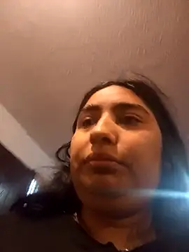 Bizcochitoc4 online show from December 2, 2025, 11:23 am