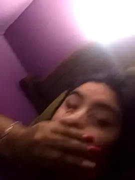 Bizcochitoc4 online show from December 15, 2025, 9:37 am